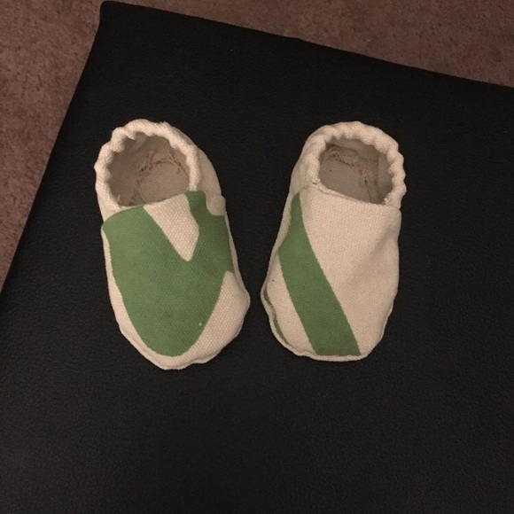 Handmade baby shoes - Picture 2 of 4